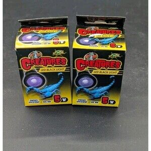 Lot Of 2x Zoo Med Creatures 5 W LED Black Light Energy Efficient 395 nm